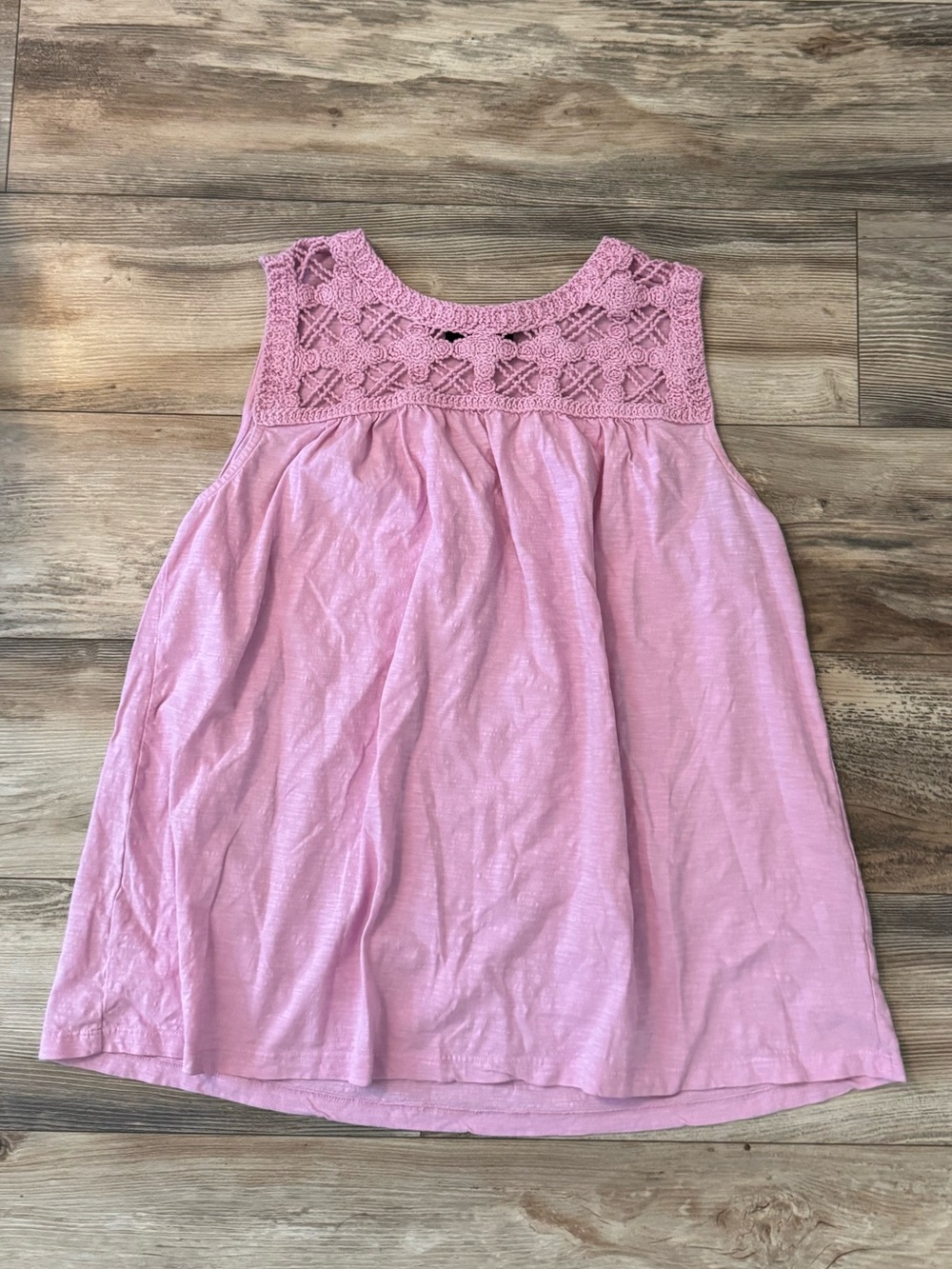 Lane Bryant Sleeveless Crochet-Yoke Top in light pink 18/20 Cotton